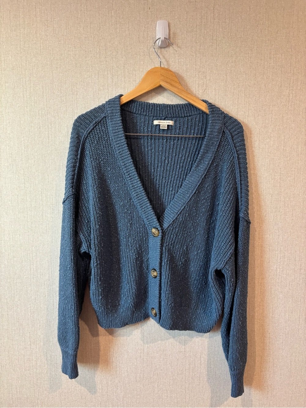 American Eagle Outfitters Chunky V-Neck Button Cardigan - Blue